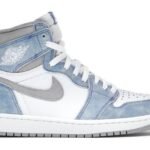 Jordan 1 Retro High Hyper Royal Smoke Grey