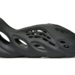 Adidas Yeezy Foam RNNR Mineral Blue