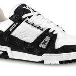 Louis Vuitton Trainer White Black