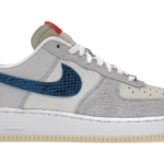 Nike Air Force 1 Low SP Undefeated 5 On It Dunk vs. AF1