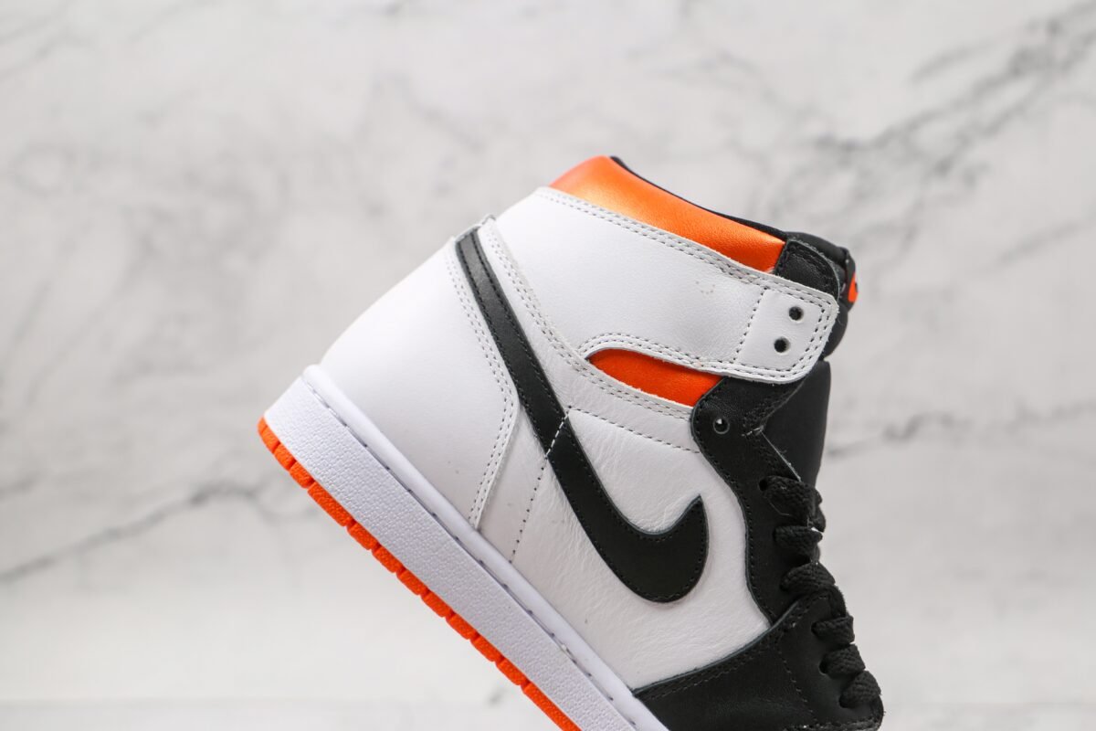 Jordan 1 Retro High Electro Orange - Imagem 4